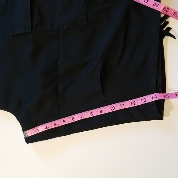 Cybertek Jeans Vintage Black Cargo Shorts With Drawstrings Size 2XL - Picture 11 of 17